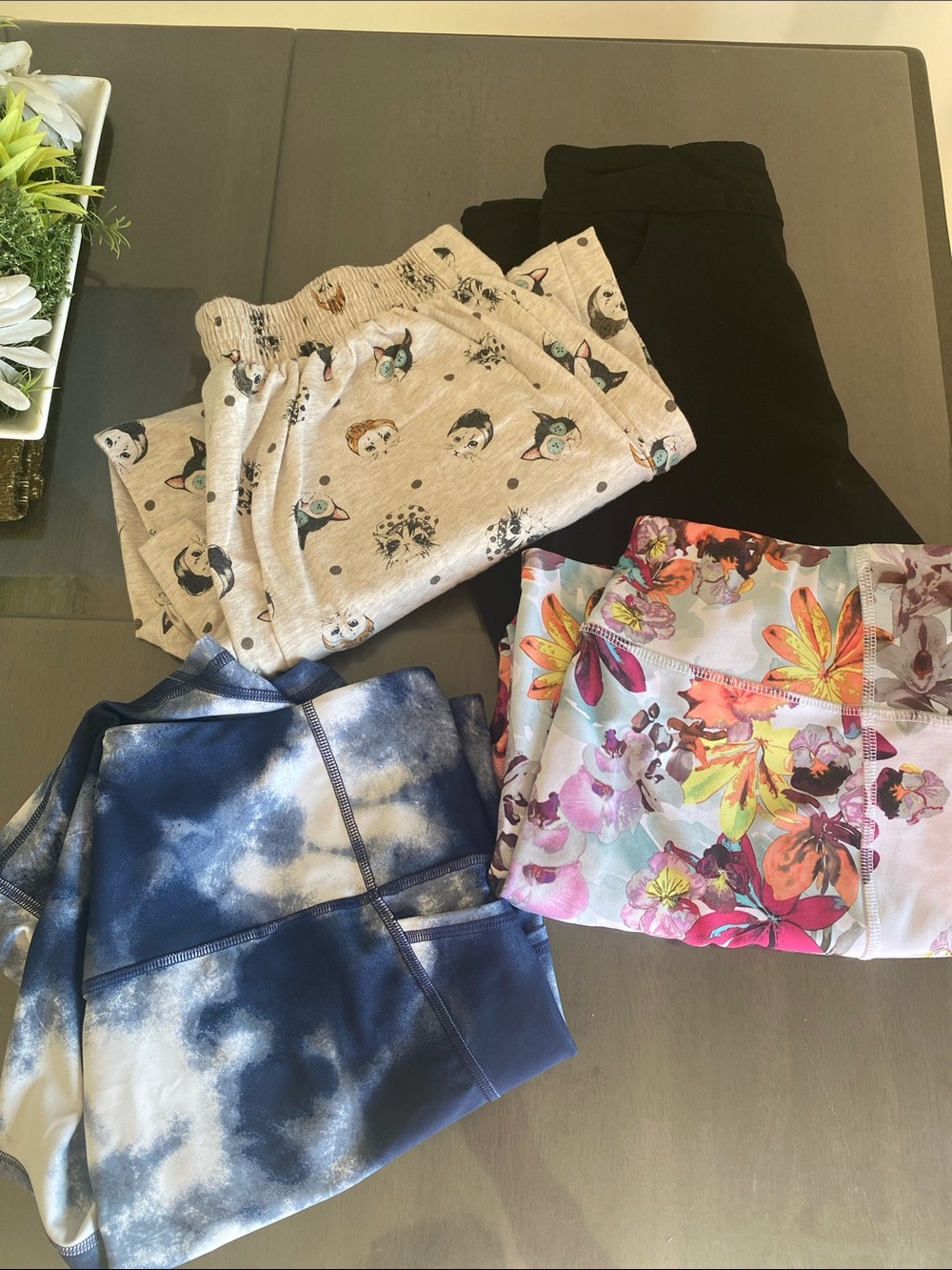 Ladies Shorts & Capri Pant LOT (L to XL)